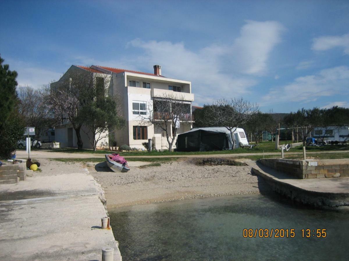 Crancina Apartment Sveti Filip i Jakov Bagian luar foto