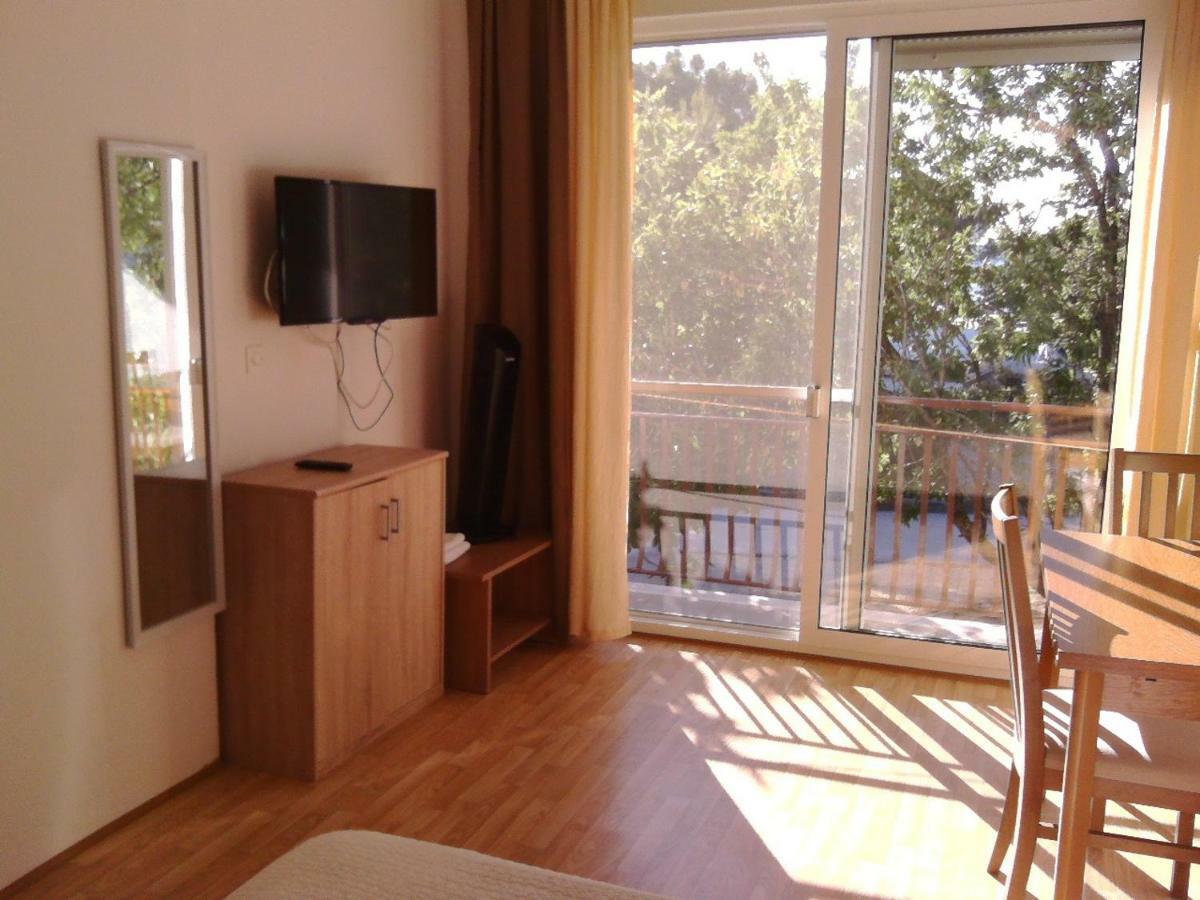 Crancina Apartment Sveti Filip i Jakov Bagian luar foto