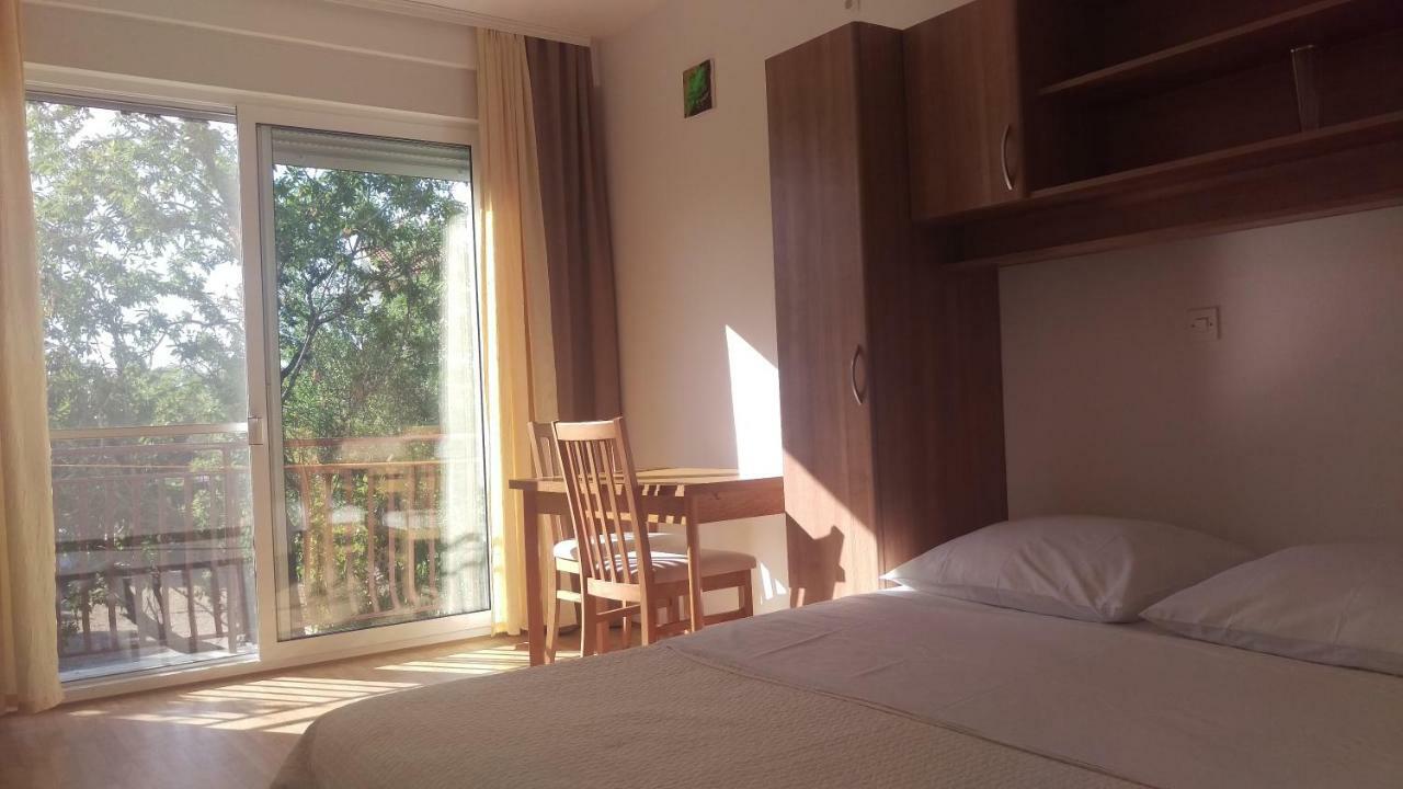 Crancina Apartment Sveti Filip i Jakov Bagian luar foto