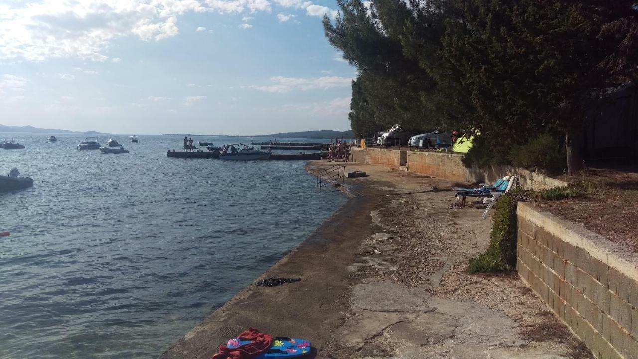 Crancina Apartment Sveti Filip i Jakov Bagian luar foto